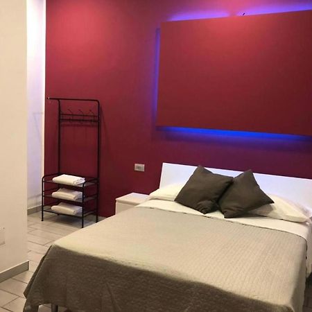 B&B Rial Neapol Zewnętrze zdjęcie