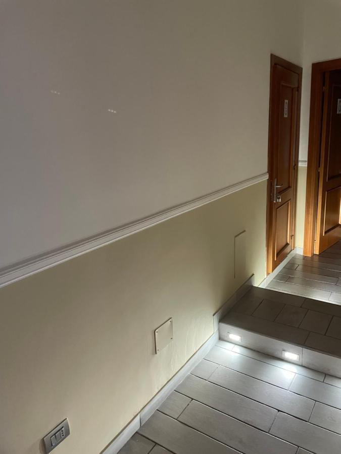 B&B Rial Neapol Zewnętrze zdjęcie