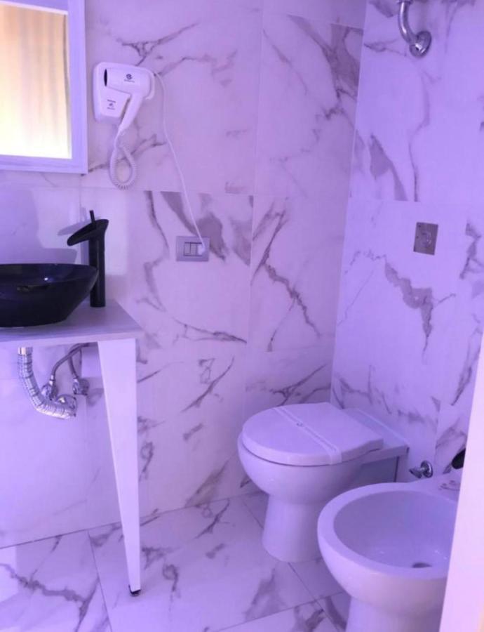B&B Rial Neapol Zewnętrze zdjęcie