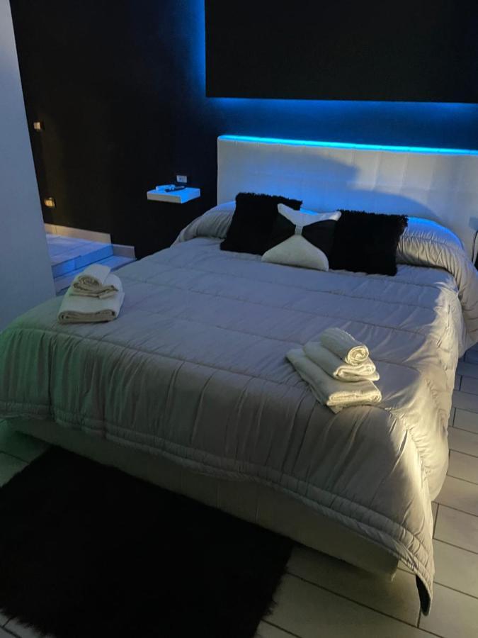 B&B Rial Neapol Zewnętrze zdjęcie