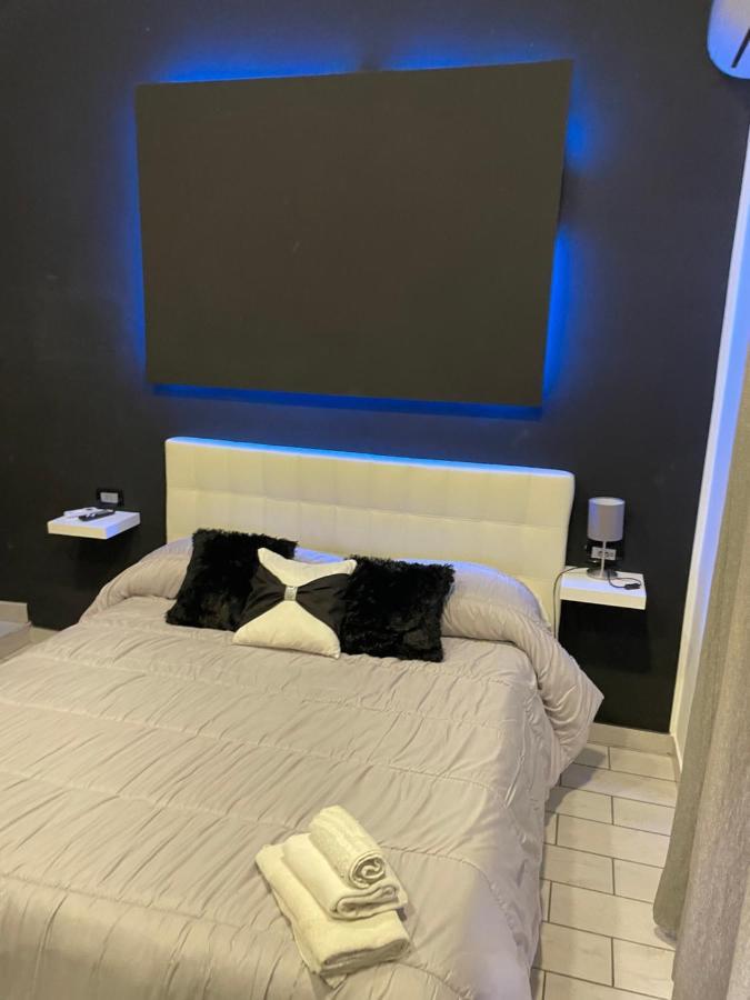 B&B Rial Neapol Zewnętrze zdjęcie